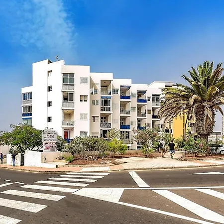 Rosamar With Panoramic Ocean View Apartment